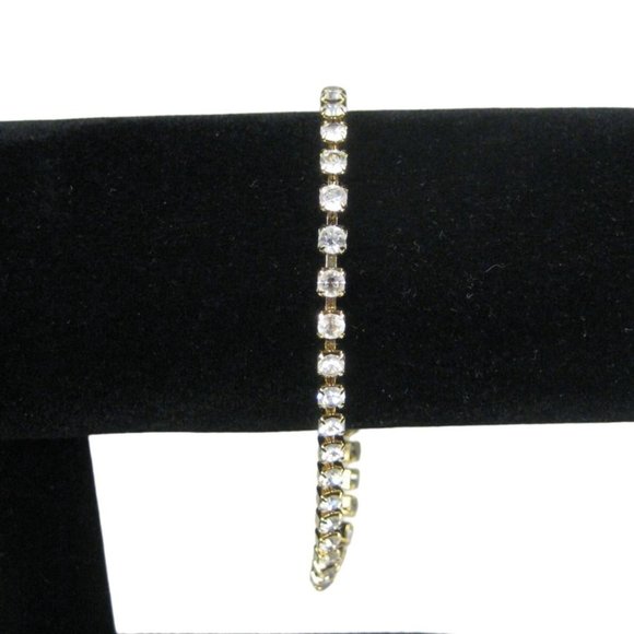Goldtone Rhinestones Tennis Bracelet  7 In Jewelry Vintage STYLE Delicate - Picture 2 of 3